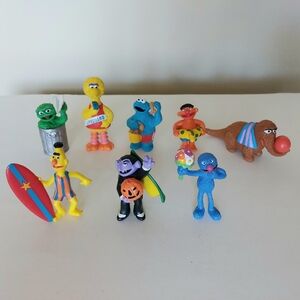 Sesame Street figurines lot of 8